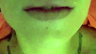 i see aris dark squirting and getting anal fucked in this group scene