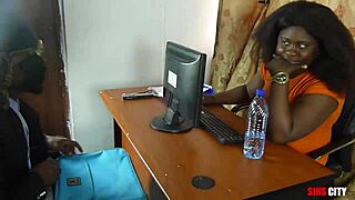 I fucked the cute interviewer to land the job offer