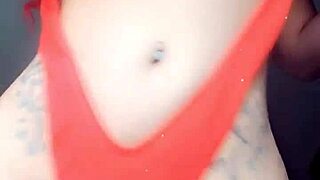 christina fox, the nyc slut, strips naked in the city