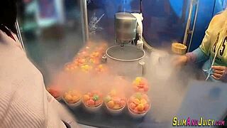 Big butt teen 18+ performs blowjob and gets fucked hard.