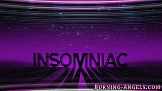 Goth teens in threesome fun 😈