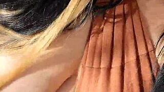 mi jefa ninfomana comparte un video íntimo por error