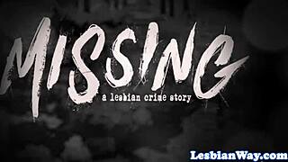 Glam Lesbian Babe Enjoys Oral in Threesome!