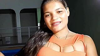 Oh, doctor, lick my pussy now!