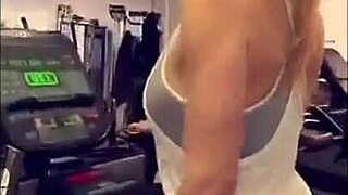 want to see my hot and sexy snapchat flashes?