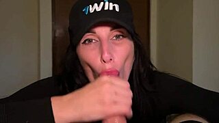 i cramped my leg from a really strong orgasm