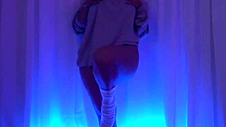 I enjoy sexy scene with natalie dancing and blowjob.