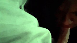 Motorcyclist Fucks Amateur Shemale Orally On The Island In São Vicente!