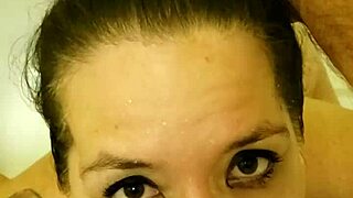 This piss slut dives into golden shower action with wild enthusiasm! 😈💦