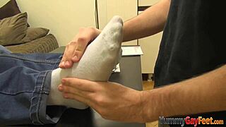 Toe Sniffing Fetish Twinks Bareback Fuck And Cumshot