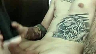 I keep being a sugar baby despite hate from various people