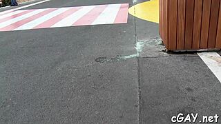 do you want to see that huge penis in homosexual action?