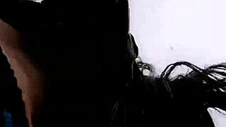 Vanesa Undresses in the Park Outdoors