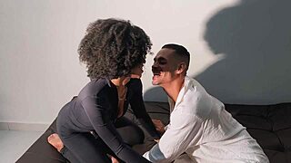 gostoso sexo com pauzudo e leitinho na boca