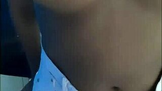 medico fucks cute girl in shorts outdoors