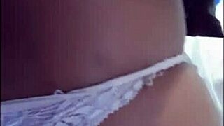 medico fucks cute girl in shorts outdoors