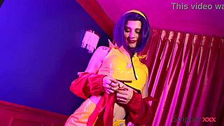 christy white rides in cowgirl parody, masturbating wildly