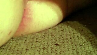 getting my wet pussy licked and sucked by amateur