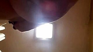 Wanna see a quick bathroom bang with huge cock?