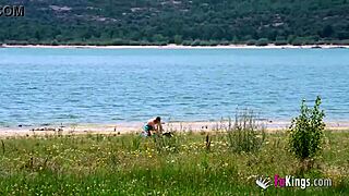 big assed amanda luxor seduces random guy in voyeur fuck