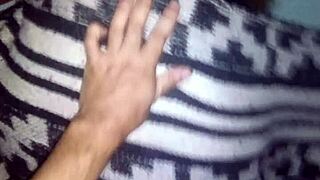 i was groping my girlfriend for a bit last night, it was so sexy 😏