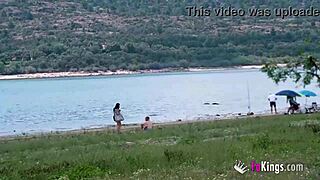 big assed amanda luxor seduces random guy in voyeur fuck