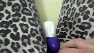 Pissing in leggings right into the bathtub  