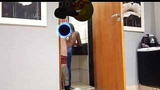 Only dad gets his teen daughter's desires 😈