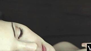 photographer licks assistant's pussy after shoot