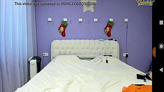 She Uses Toys For Intense Solo Pleasure.