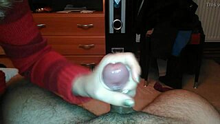 Video From 2014 Showing Amateurs With HANDJOB And CUM