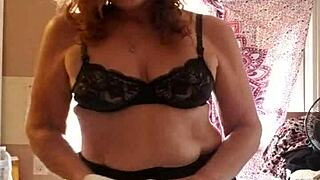 Mature Milf Puts Lotion On Her Sexy Skin!