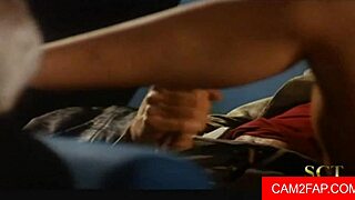 This teen on webcam performs blowjob and anal for the camera 😏