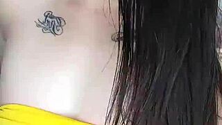 Girl MASTURBATES Wet Pussy