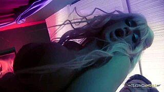 i talked this blonde slut into fuckin me, she rode my cock n got facial