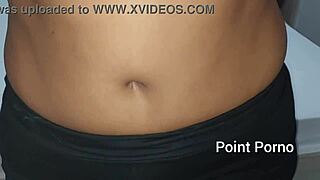 mulher abordada no parque por desconhecido com pau grande?