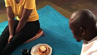 single woman goes on a horny date