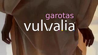 Garota VULVALIA - Daiane Tomazoni MASTURBATES alone