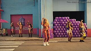 Iza looks so sexy and semi-nude in this lesbian scene