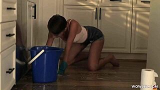 Pretty Lesbians Nikki Sweet And Kay Carter Having Passionate Sex 😍