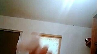 How Does Sassy70 Fuck Her Pussy with a Dildo?