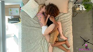 Jenna Foxx in a casual conversation about her day