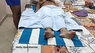 Jiya, the Indian actress, making a hot video after shooting with some sucking action. 😏