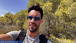 I left my clothes behind and walked fully naked until masturbating on the road