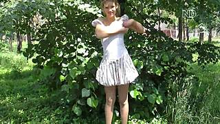 A pleasant encounter unfolds in a narrative of simple joys