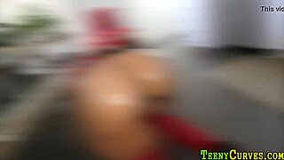 Spanish amateur slut in stockings shows off her bubble butt and big ass for hardcore action