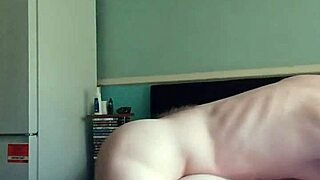 Hammers Thick Uncut Cock Gives Me A Hard Fucking Bareback