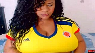 Latina babe’s free webcam show is pure fire