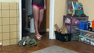 Sexy sasha rose with big tits gives intense blowjob to man!