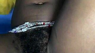 Watch me masturbate my juicy pussy with toys